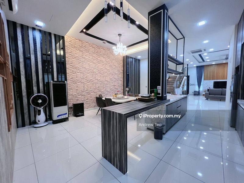 Rumah Berkembar untuk Dijual di Taman Sri Intan, Johor Bahru oleh Andrew Teo - iProperty.com.my