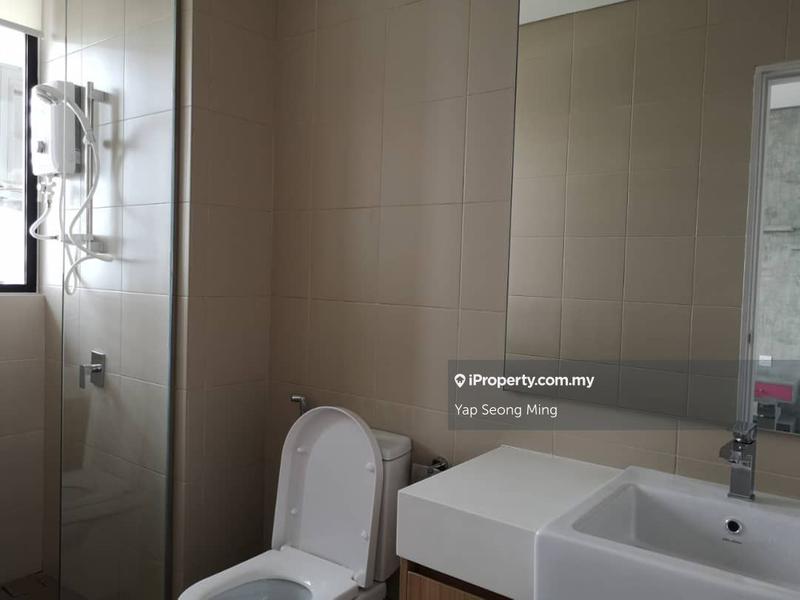 Kediaman Servis untuk Dijual di i-SOHO @ i-City oleh Yap Seong Ming - iProperty.com.my