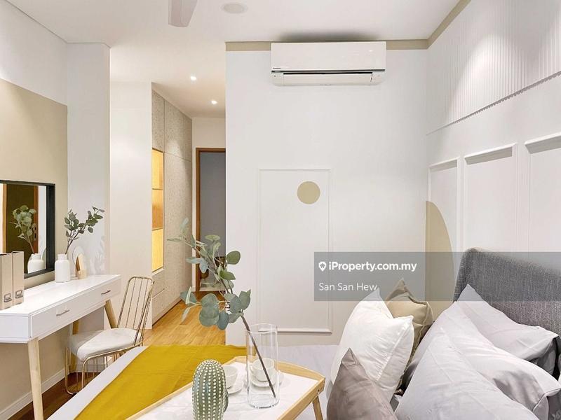 Kediaman Servis untuk Dijual di Regalia Residence oleh San San Hew - iProperty.com.my