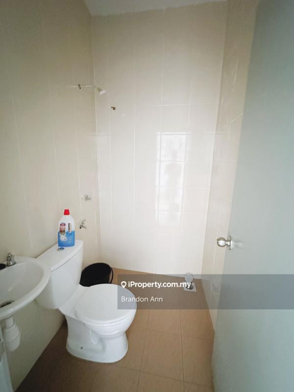 2-storey Terraced House for Sale in Seri Mahkota Maju, Gambang, Kuantan, Kuantan by Brandon Ann - iProperty.com.my