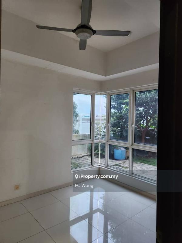 Bungalow House for Sale in Saujana Puchong, Puchong by FC Wong - iProperty.com.my