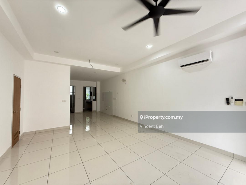 Rumah Berangkai 3 Tingkat untuk Disewa di Taman Puchong Legenda, Puchong oleh Vincent Beh - iProperty.com.my