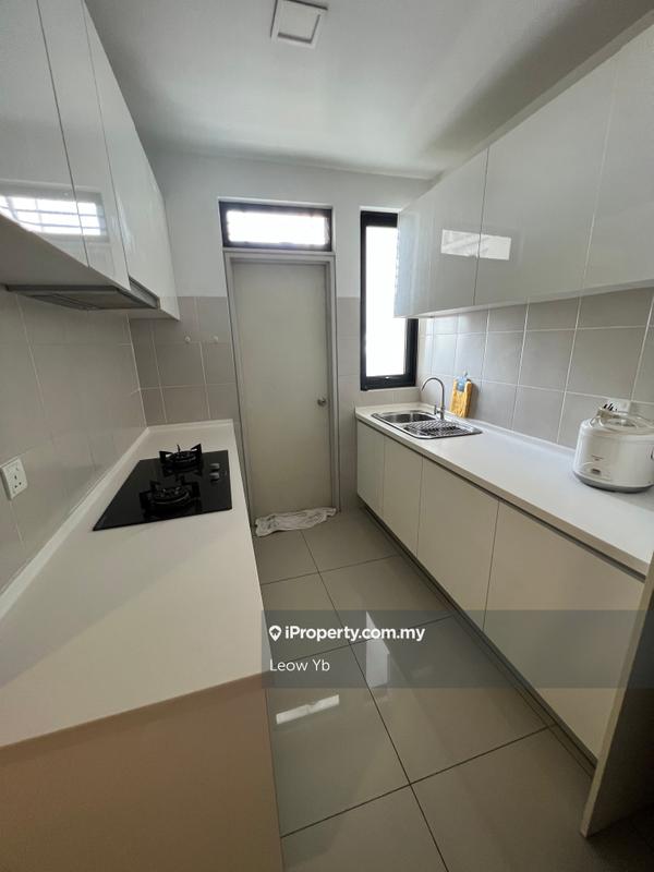 Kediaman Servis untuk Dijual di i-Residence @ i-City oleh Leow Yb - iProperty.com.my