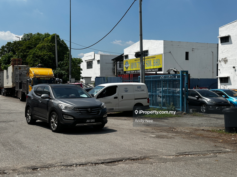 Semi-D Factory for Sale in Taman Perindustrian Batu Caves, Batu Caves by Andy Nee - iProperty.com.my