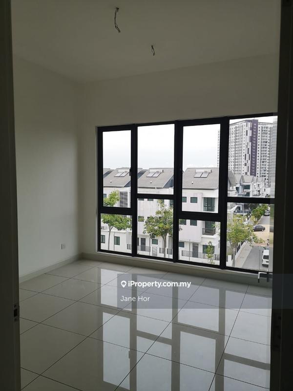 Townhouse for Sale in Bandar 16 Sierra Puchong south Ndira townhouse, Puchong by Jane Hor - iProperty.com.my