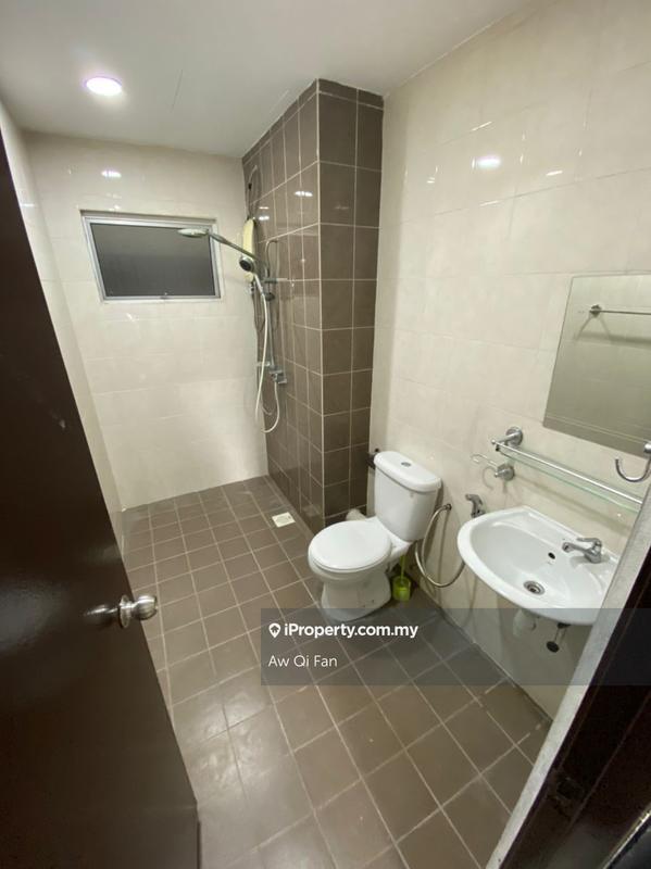 Condominium for Sale in Suria Jelatek by Aw Qi Fan - iProperty.com.my