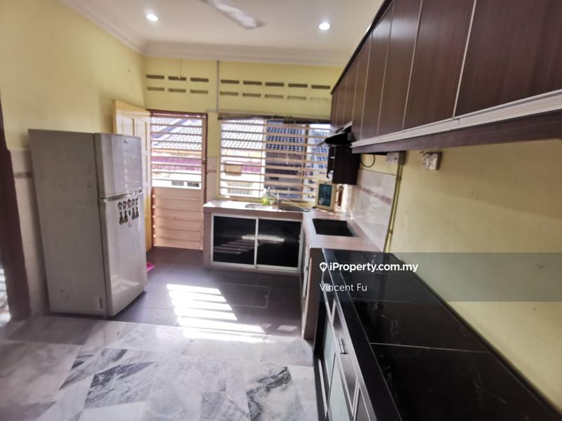 Rumah Teres 1-Tingkat untuk Dijual di Taman Layang Layang, Seremban oleh Vincent Fu - iProperty.com.my
