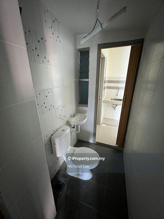 Apartment for Sale in Sky Garden Residences by Nicholas Lee - iProperty.com.my