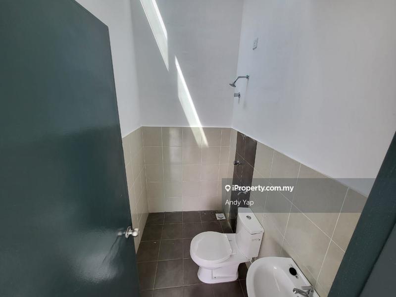2-storey Terraced House untuk Dijual di Taman Kundang Jaya, Rawang oleh Andy Yap - iProperty.com.my