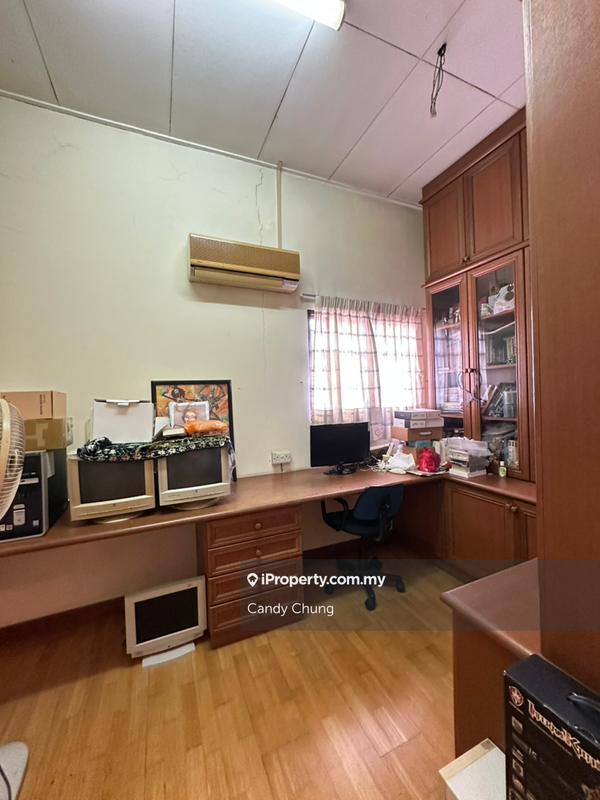 Rumah Berangkai 2 Tingkat untuk Dijual di Bukit Jelutong, Shah Alam oleh Candy Chung - iProperty.com.my