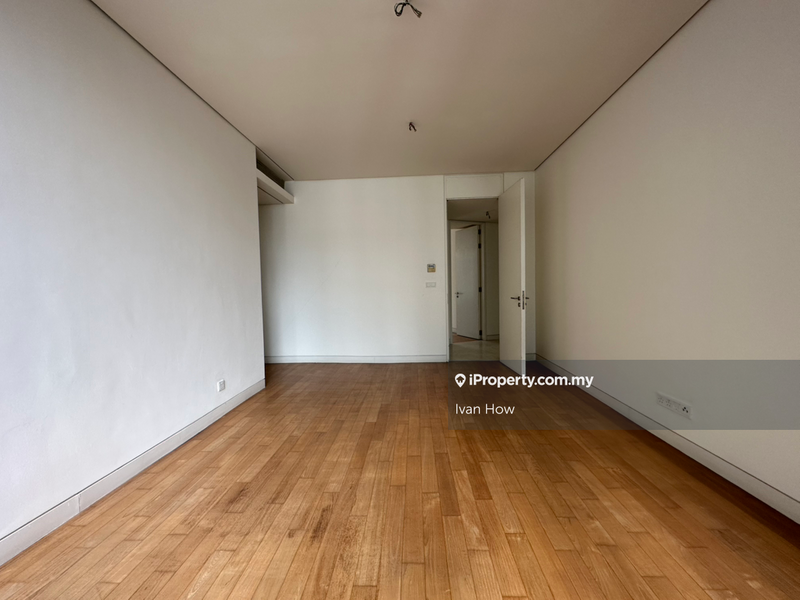 Condominium for Sale in Condominium @ The Troika by Ivan How - iProperty.com.my