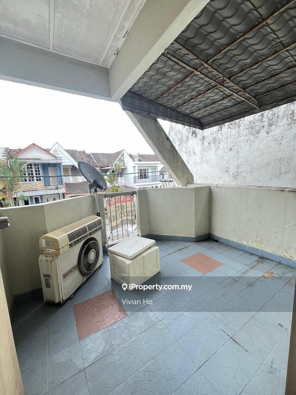 Rumah Berangkai 2 Tingkat untuk Dijual di Kampung Gombak Indah, Batu Caves oleh Vivian Ho - iProperty.com.my