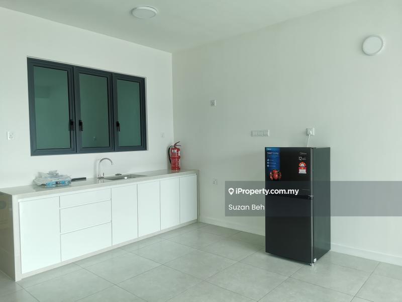 Condominium for Rent in 3 Residence by Suzan Beh - Kitchen - iProperty.com.my