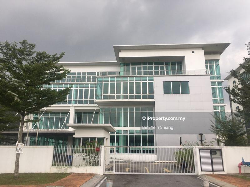 Commercial Bungalow for Sale in Hicom Glenmarie Seksyen U1 Section U1, Glenmarie by Beh Yein Shiang - iProperty.com.my