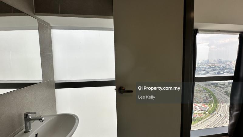 Service Residence for Sale in Pinnacle Petaling Jaya by Lee Kelly - iProperty.com.my