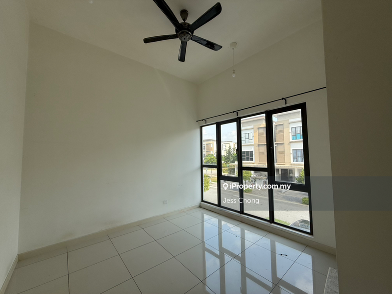 Rumah Bandar untuk Dijual di 16 Sierra, Puchong oleh Jess Chong - iProperty.com.my