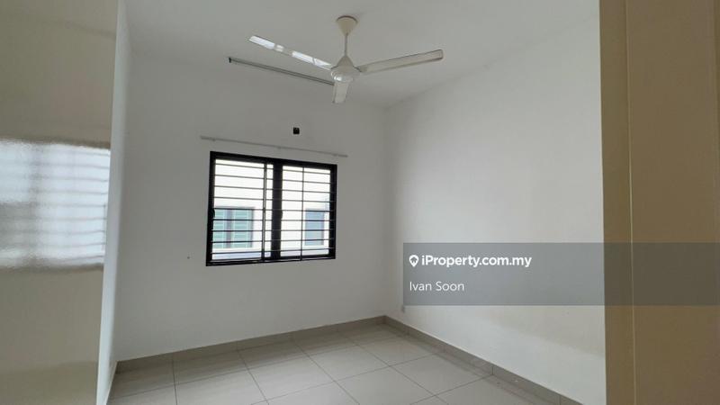 3-storey Terraced House for Sale in setia utama setia alam , shah alam, Setia Alam by Ivan Soon - iProperty.com.my