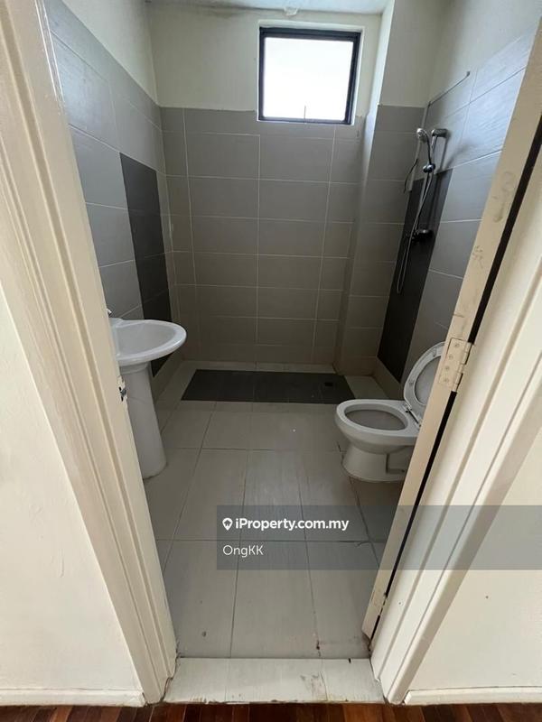 Rumah Berkembar untuk Dijual di Puteri Heights, Rawang oleh OngKK - iProperty.com.my