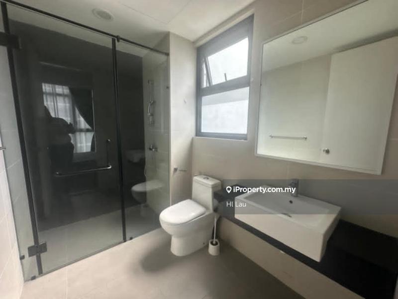 Kediaman Servis untuk Dijual di 28 Boulevard oleh Hl Lau - iProperty.com.my