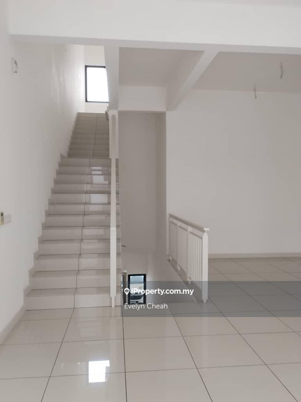Townhouse for Sale in 16 Sierra, Puchong by Evelyn Cheah - iProperty.com.my