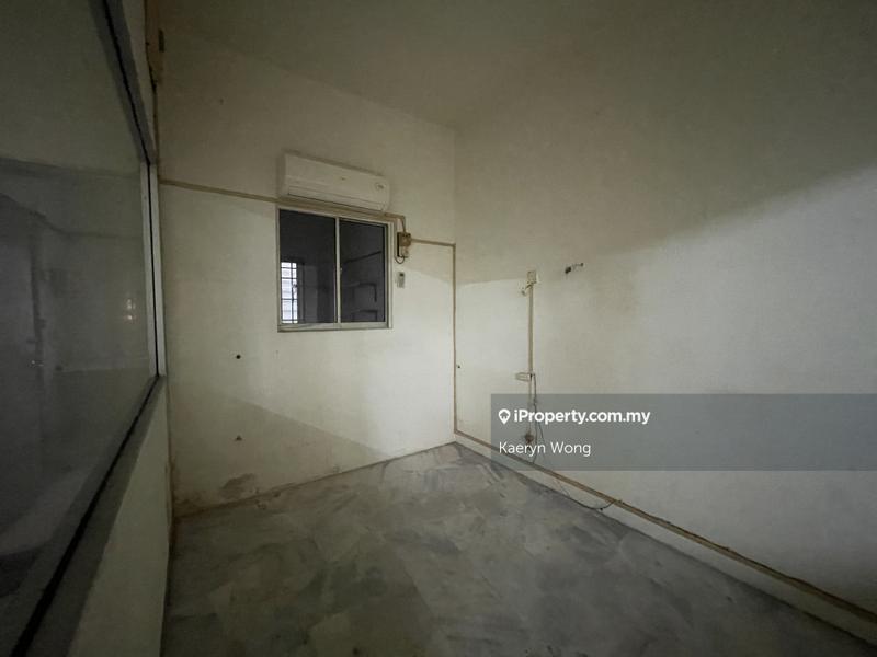 3-storey Terraced House for Sale in Taman Putri Jaya, Cheras by Kaeryn Wong - iProperty.com.my