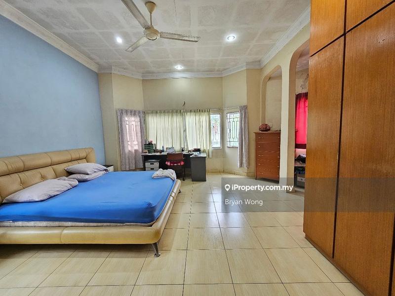 Semi-Detached House for Sale in Damansara Jaya, Petaling Jaya by Bryan Wong - iProperty.com.my