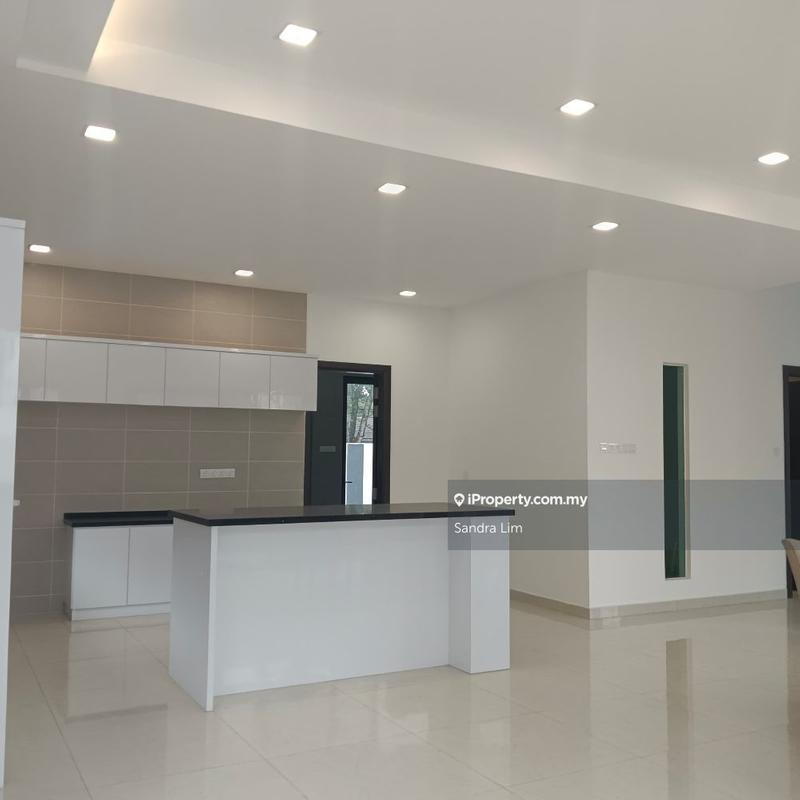 Bungalow House for Sale in Subang Heights, Subang Jaya by Sandra Lim - iProperty.com.my