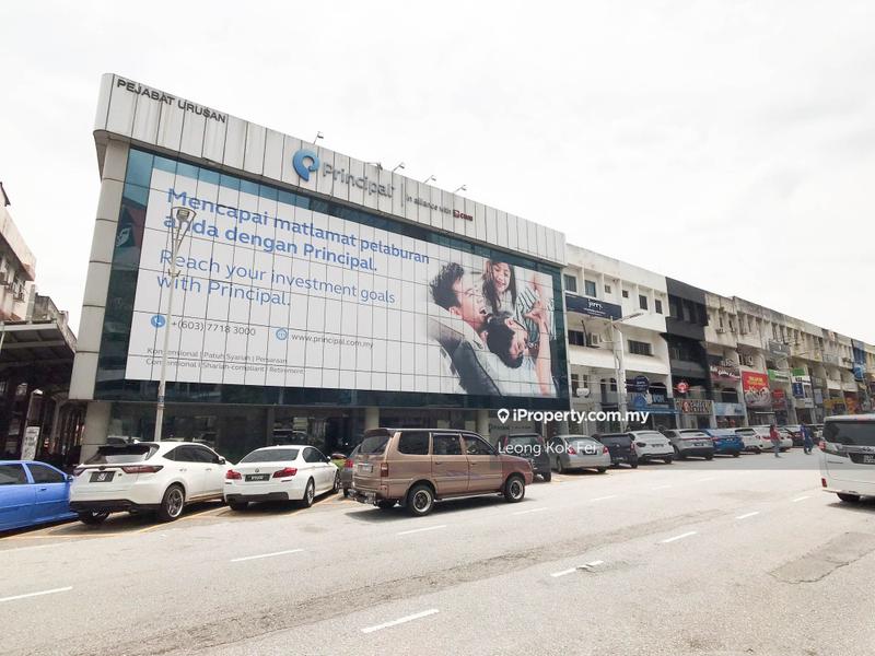 For Rent - GROUND FLOOR JALAN SS21 DAMANSARA UTAMA UPTOWN