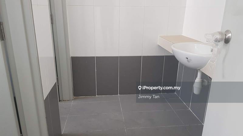 Shop for Sale in Bandar Seri Coalfields, Sungai Buloh by Jimmy Tan - iProperty.com.my