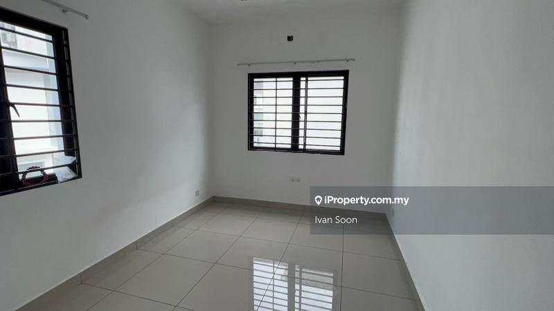 3-storey Terraced House for Sale in setia utama setia alam , shah alam, Setia Alam by Ivan Soon - iProperty.com.my