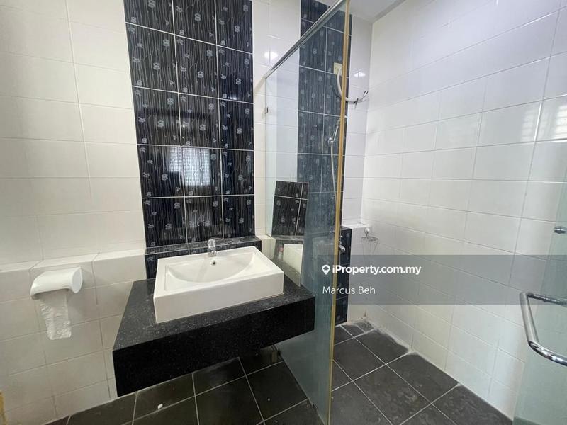 Rumah Berkembar untuk Dijual di Bandar Seri Putra, Bangi oleh Marcus Beh - iProperty.com.my