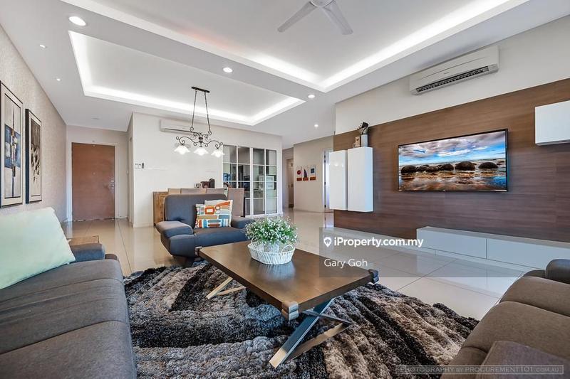 For Sale - Ara Hill Condominium