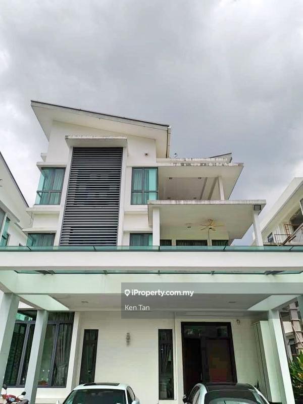 Bungalow House for Sale in Casabella, Kota Damansara, Kota Damansara by Ken Tan - iProperty.com.my