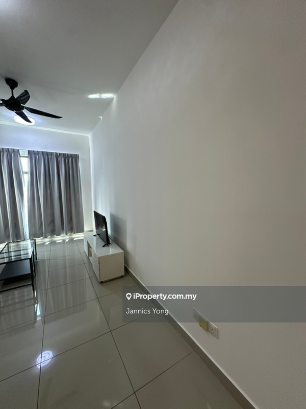 For Rent - Pearl Suria