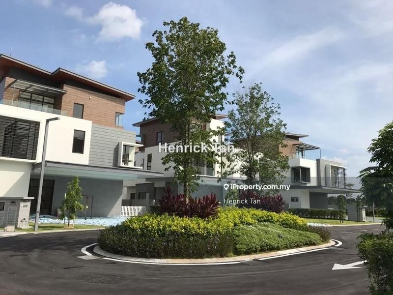 Banglo untuk Dijual di Kota Kemuning, Shah Alam oleh Henrick Tan - iProperty.com.my