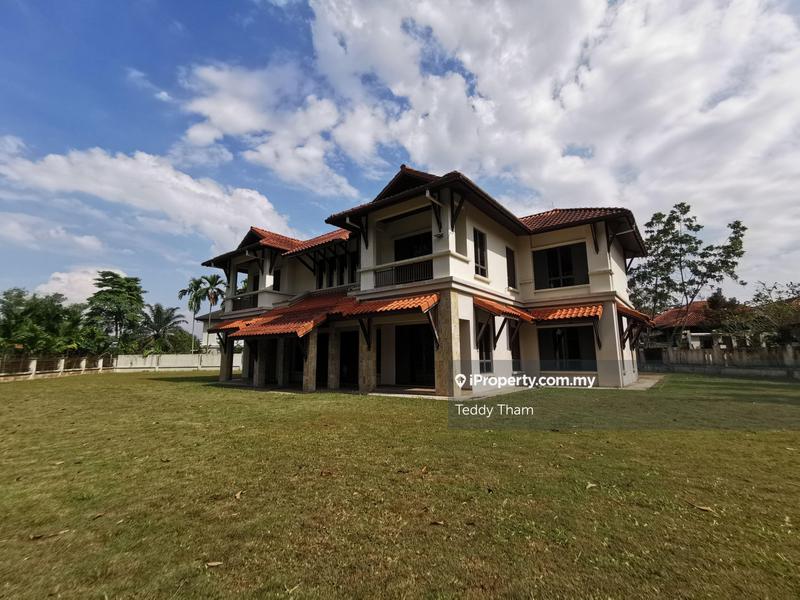 Bungalow House untuk Dijual di Kayangan Heights, Shah Alam oleh Teddy Tham - iProperty.com.my