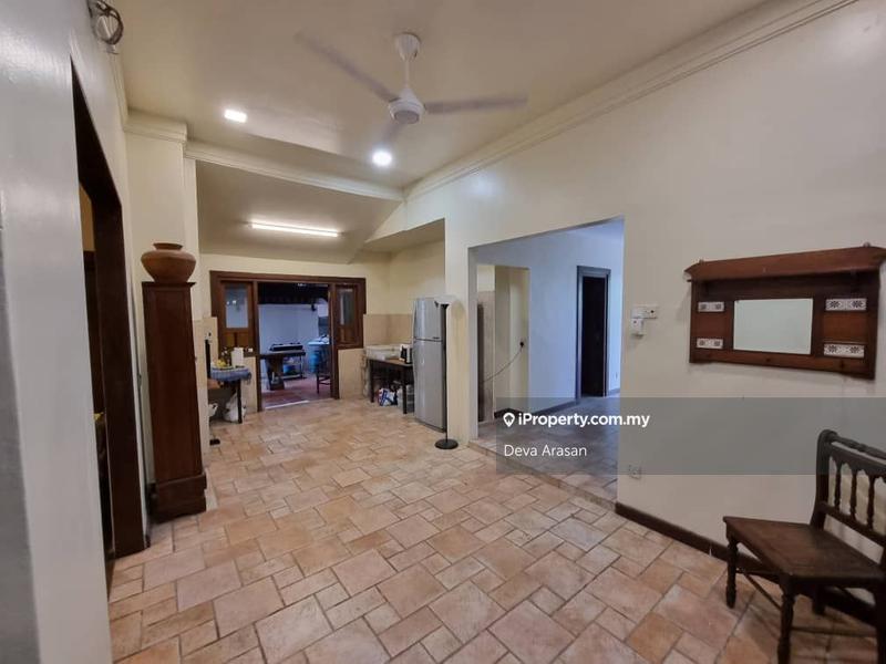 Bungalow House untuk Dijual di Seksyen 6, Petaling Jaya oleh Deva Arasan - iProperty.com.my