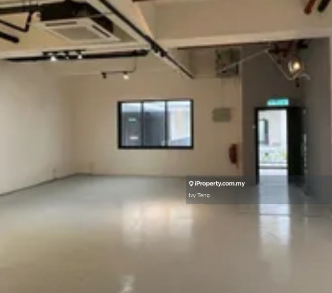 For Sale - Plaza Arkadia