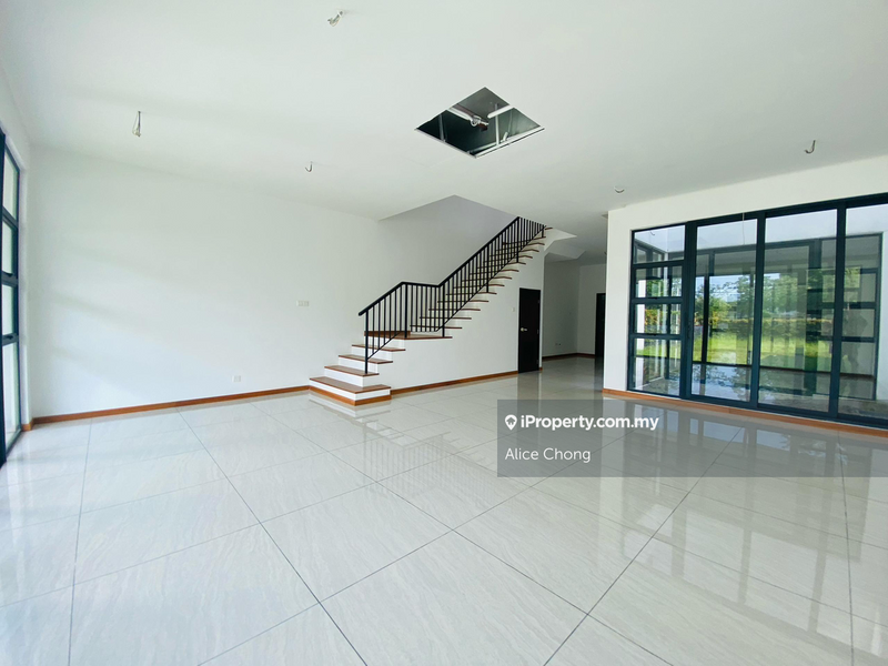 3-storey Terraced House for Sale in The Kews Senibong Leisure Farm, Gelang Patah by Alice Chong - iProperty.com.my