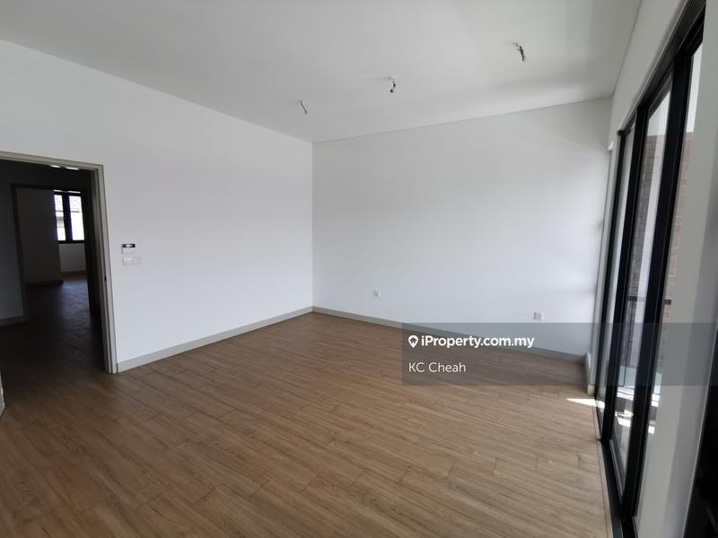 Rumah Berangkai 2 Tingkat untuk Dijual di ELMINA VALLEY 3 (22x75), - Below Market Price, Shah Alam oleh KC Cheah - iProperty.com.my