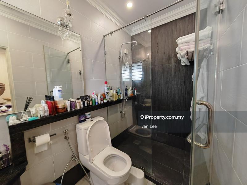 Rumah Berkembar untuk Dijual di Kelana Jaya, Petaling Jaya oleh Ivan Lee - iProperty.com.my