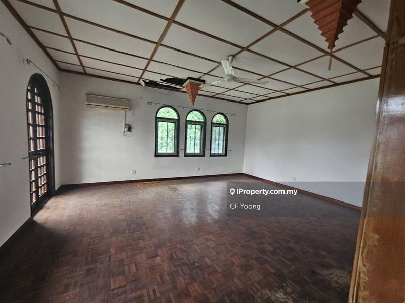 Bungalow House for Sale in Taman Bukit Pantai, Bangsar by CF Yoong - iProperty.com.my