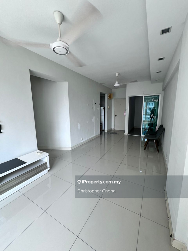 For Sale - Tiara Mutiara / The Crown