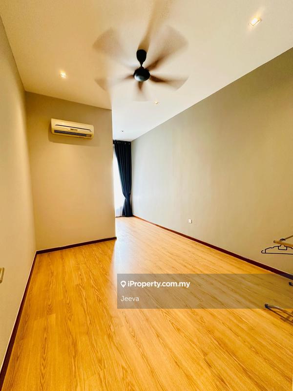 Rumah Teres 2-Tingkat untuk Dijual di Taman Ara Sendayan, Bandar Sri Sendayan oleh Jeeva - iProperty.com.my