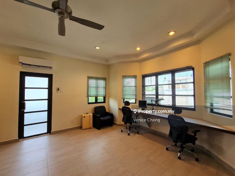 Bungalow House for Sale in Bukit Jalil Golf, Bukit Jalil by Venice Chong - iProperty.com.my