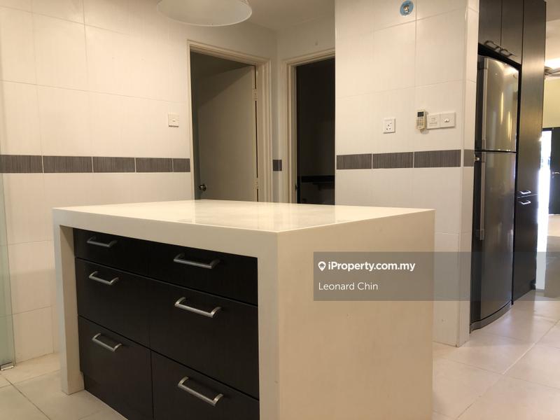 2.5-storey Terraced House for Sale in meadow lake fields, Sungai Besi by Leonard Chin - iProperty.com.my