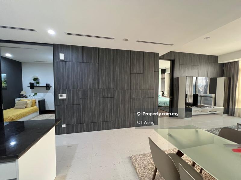 For Sale - Banyan Tree Signatures