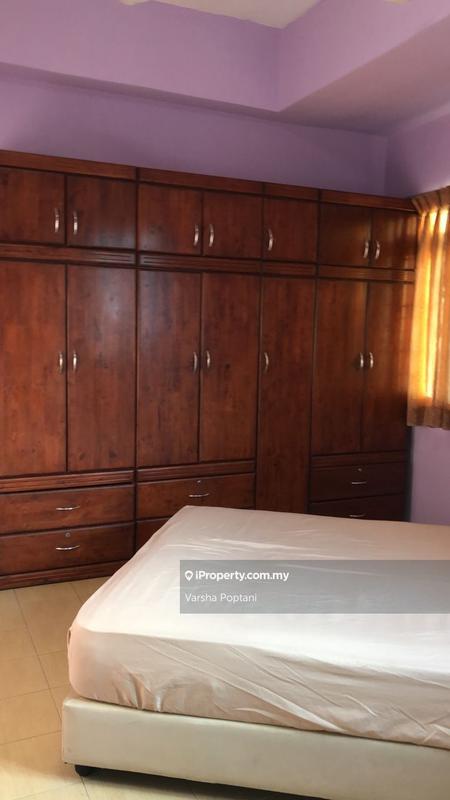 For Sale - Villa Scott