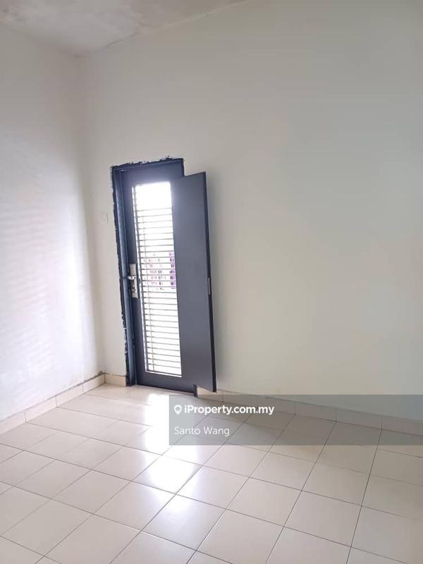 Rumah Teres 2-Tingkat untuk Dijual di Bandar Putra, Kulai oleh Santo Wang - iProperty.com.my