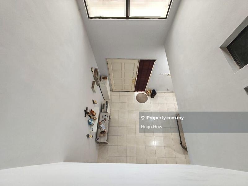 Rumah Berkembar untuk Dijual di Laman Residen Kipark Sri Utara, Batu Caves oleh Hugo How - iProperty.com.my